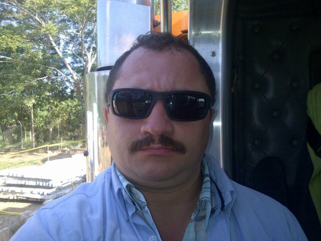 Ernesto25534084's profile picture. 