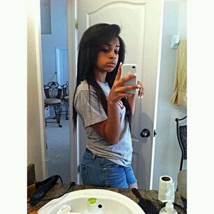 fvcky0feelingss's profile picture. *pops up outta nowhere* hey dere,I see u creeping on le bio,so follow meh.