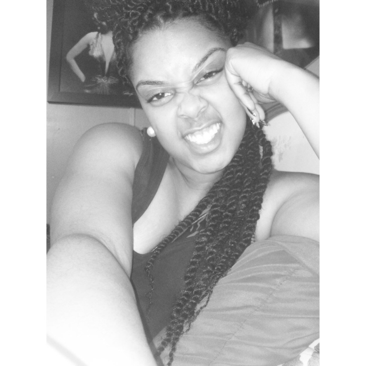 First You Look At My Name , Then You Look At My Avi , You Like What You See , Then Finally , You Follow Me ! Chyna Mona' Byrd