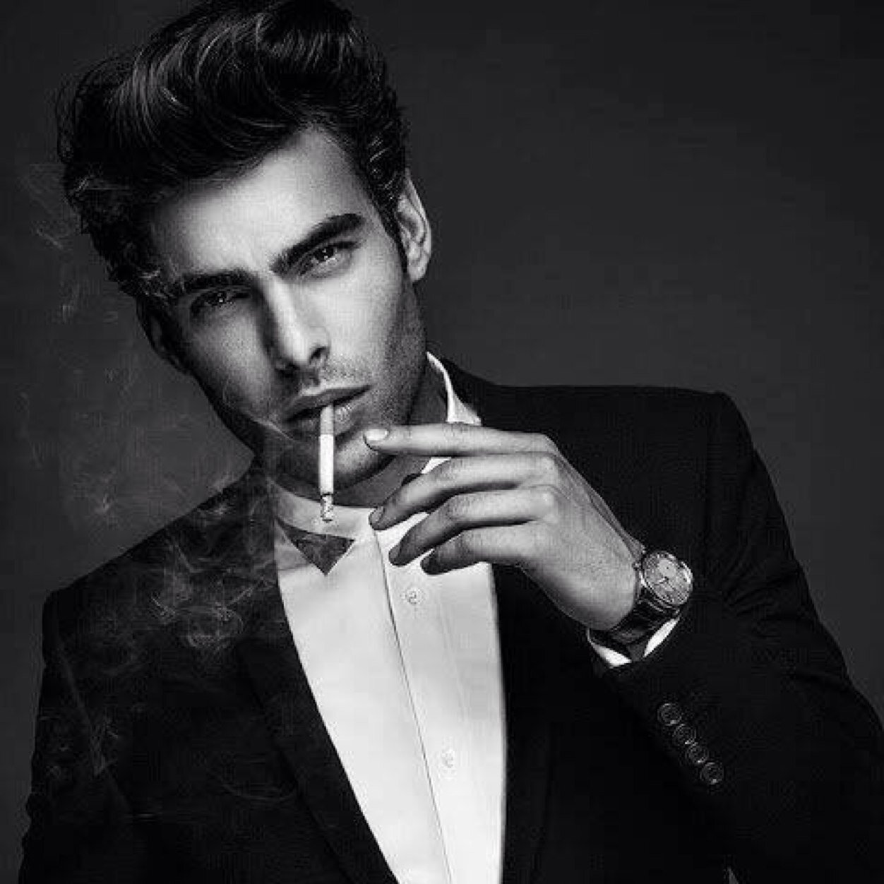 What separates a man from a boy is how he treats his girl. Bro's before hoes doesn't mean bro's before the girl you love. #RealGentleman
