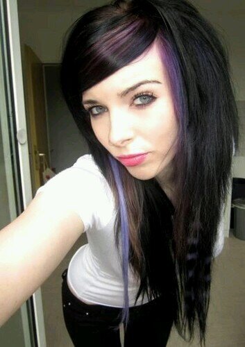 @kitty_cat_purr I'm bi and shy. I like dinosaurs and Pizza.