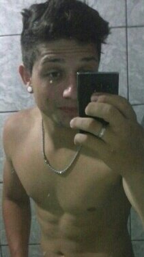 #Deus Namoraado Da Lindaa @Is_Maysa,  Feliiz,chaato engraaçadoo ee Amigo Da @Princesa_Do_Mor. É isso aew Praazer @JoaaoPaaulo :D