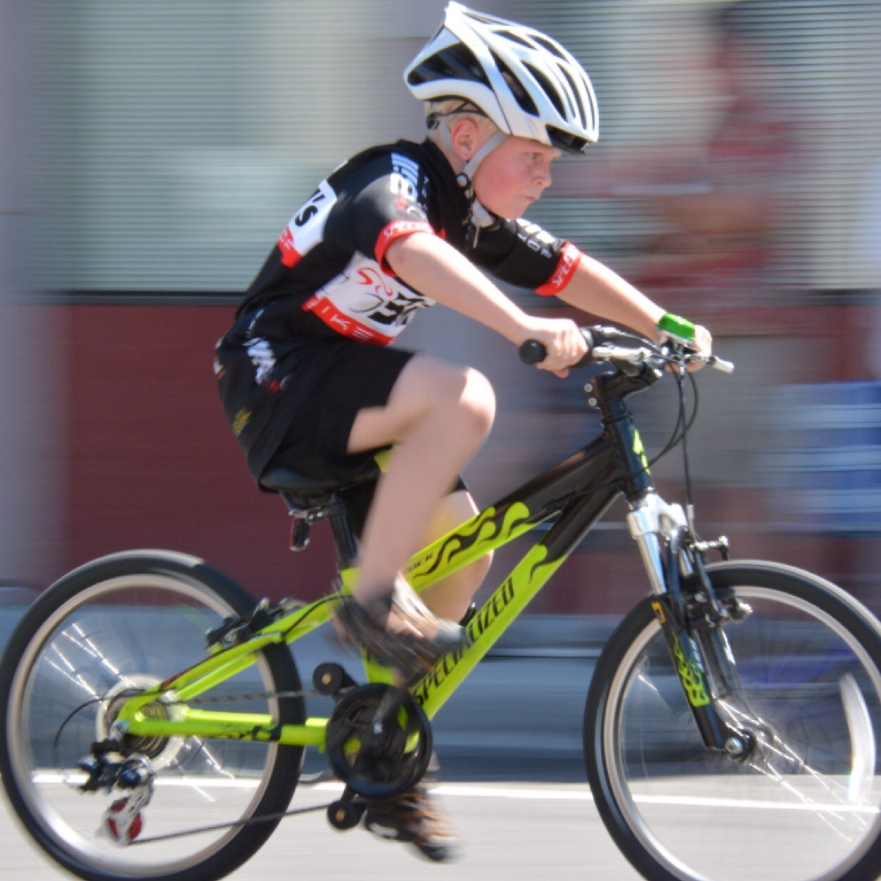 gonesledin34's profile picture. 