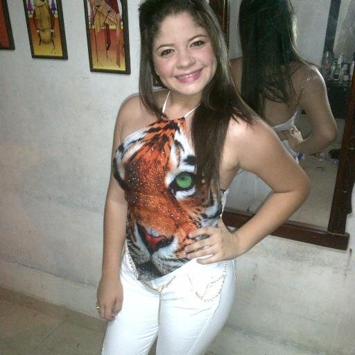 SIGUEMEEEE!    
Amigos POCOS, Conocidos MUCHOS!
 Cel: 3002895965 :).                                                       BBM: 26237506 :*