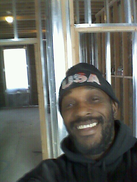 EstivanR's profile picture. 