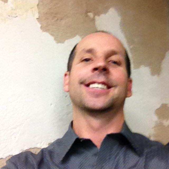 Memphis Architect, Owner of UrbanARCH Associates, art enthusiast, sportsfan, bbq fan!!