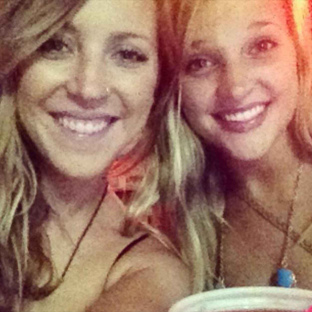 lindseykerby1's profile picture. I always wonder why birds choose to stay in the same place when they can fly anywhere on the earth, then I ask myself the same question.