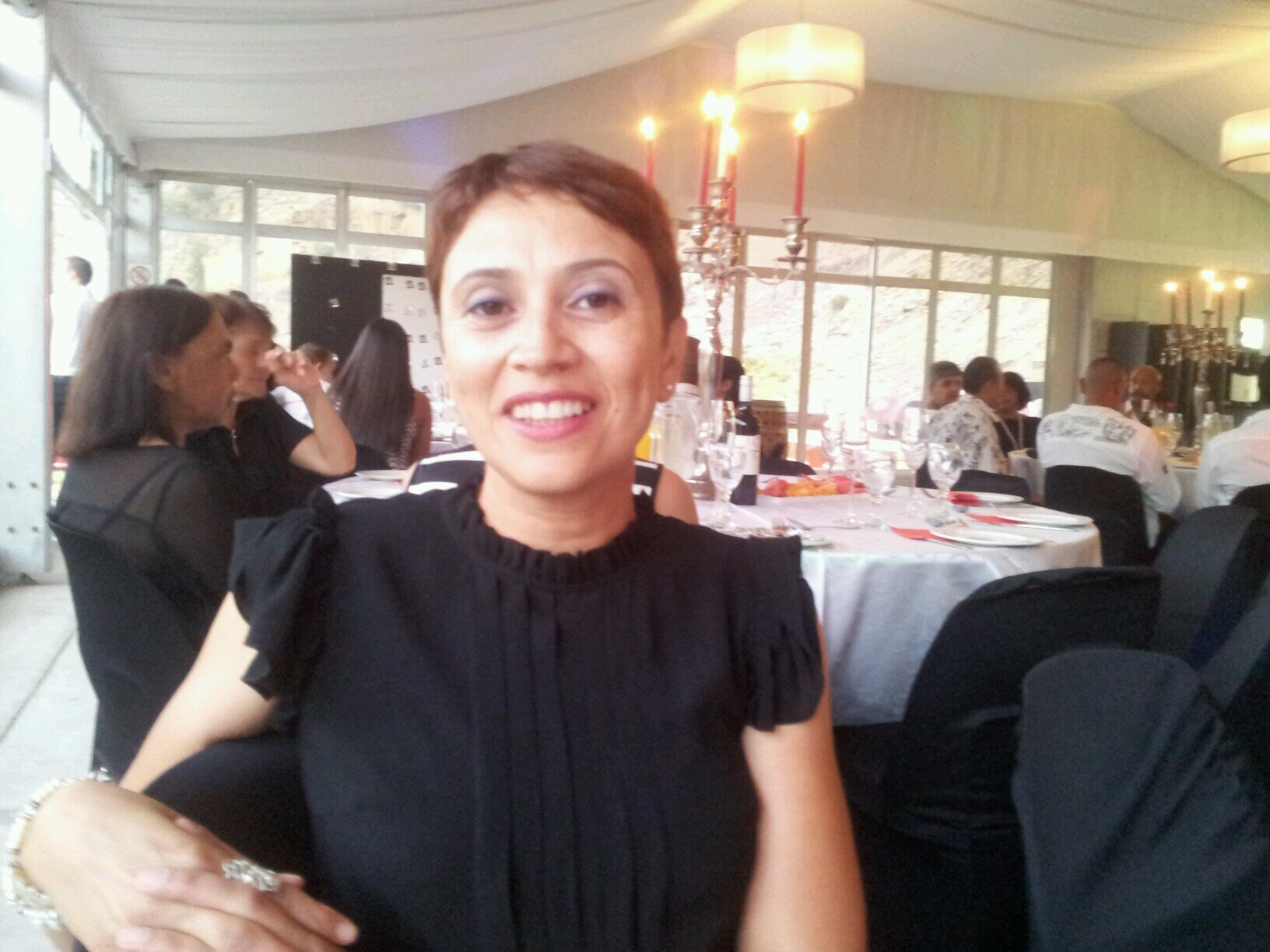 lives in Cape Town.loves Jesus.wants to make a difference in the world and give God the glory.Hallelujah