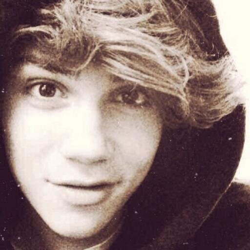 GeorgeUJlWorld's profile picture. Never take anything for granted & treat others the way you want to be treated. Inspirational tweets Role Playing