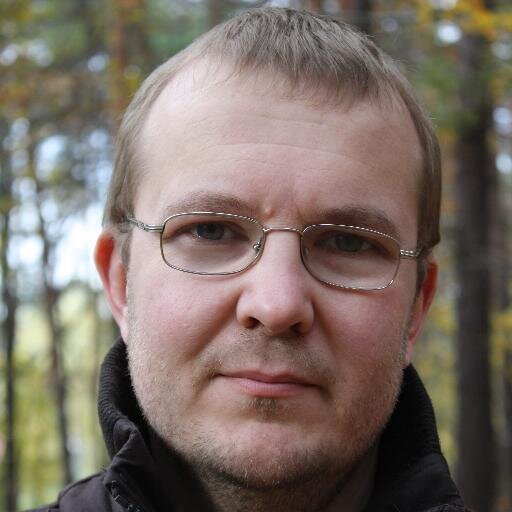 Маркетолог, експерт з комунікацій, люблю читати