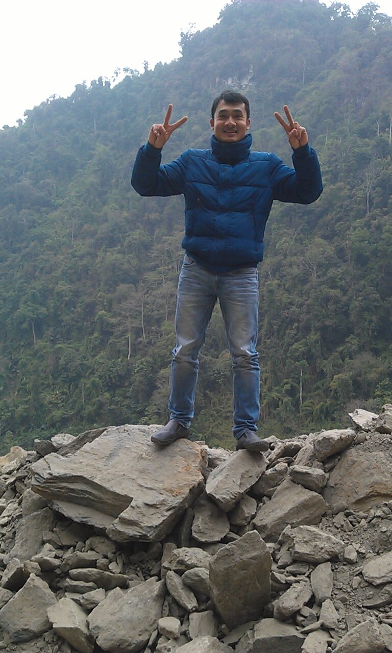 QuyetNong's profile picture. 