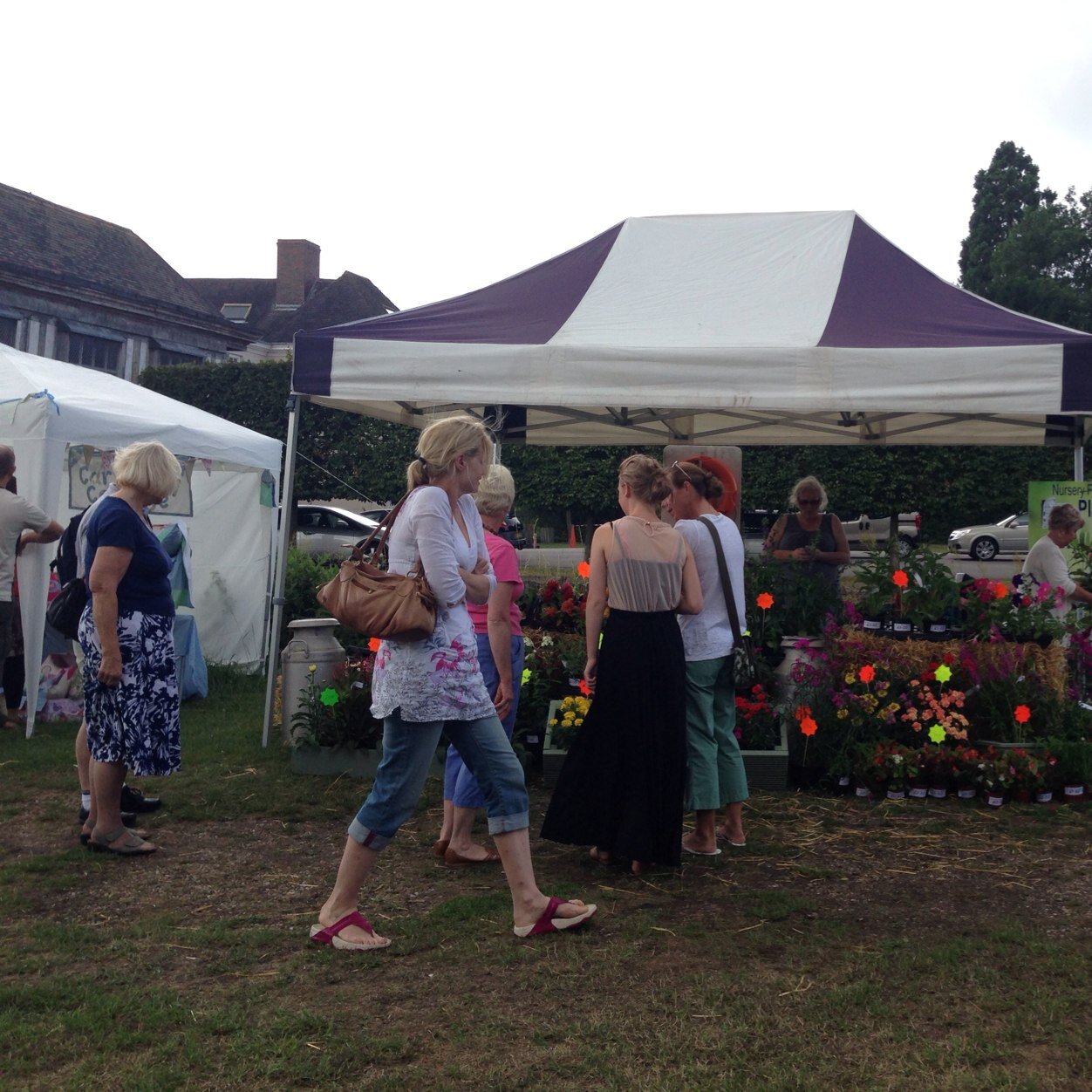 Middletonhallmk's profile picture. FoodCrafters market (Est May 2013) held last Sunday of Month (exept Dec) in the beautiful grounds of Middleton Hall. Happily supporting local businesses