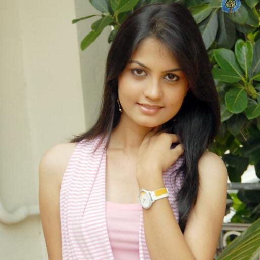 sumansexana13's profile picture. 