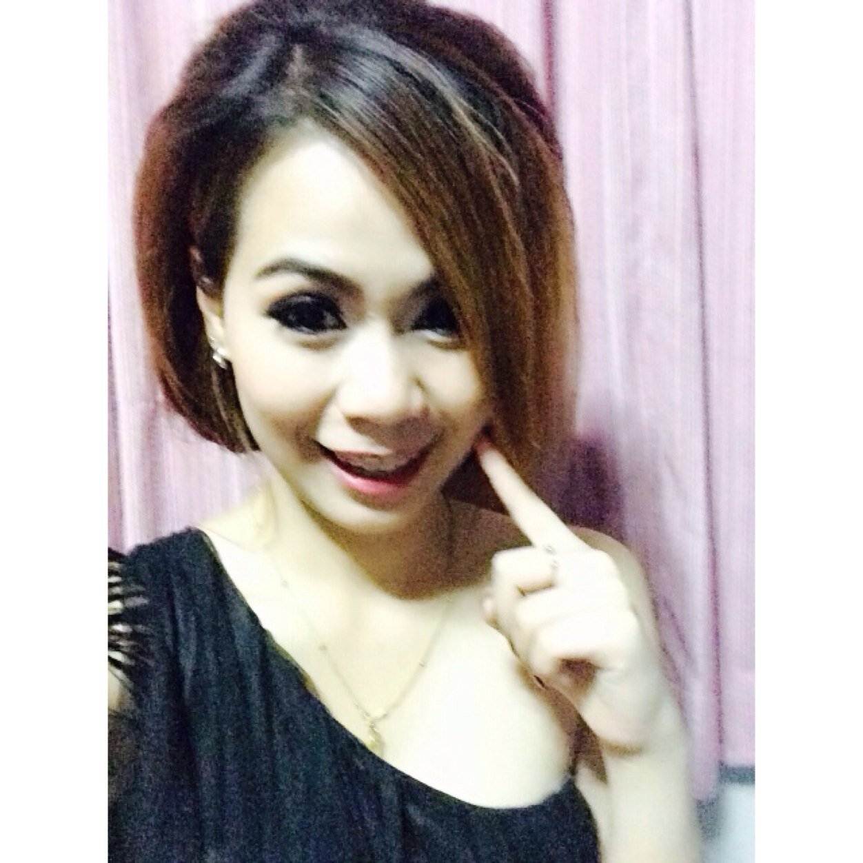 My name's Donutt .. i'm enjoy girl :)