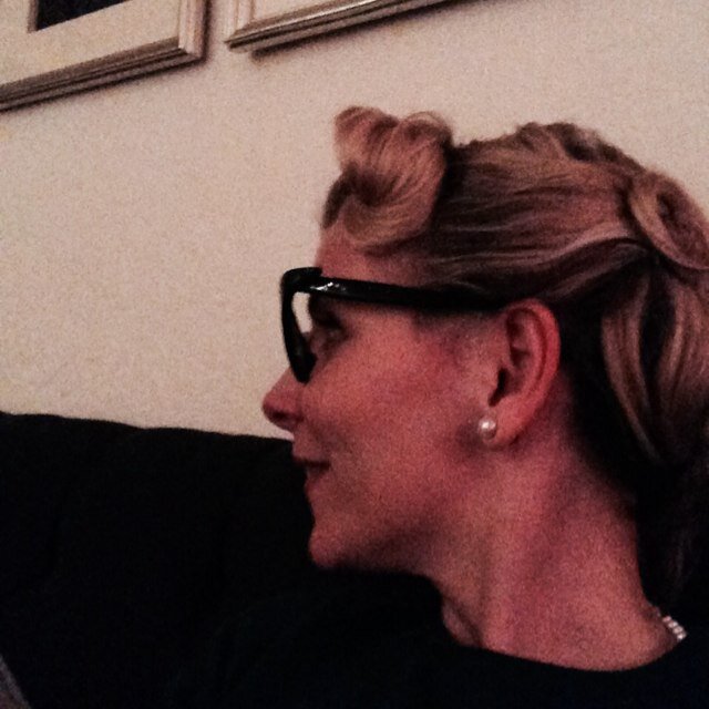 vintagecouture's profile picture. vintage lifestyle enthusiast.
one part june cleaver, one part gasoline.