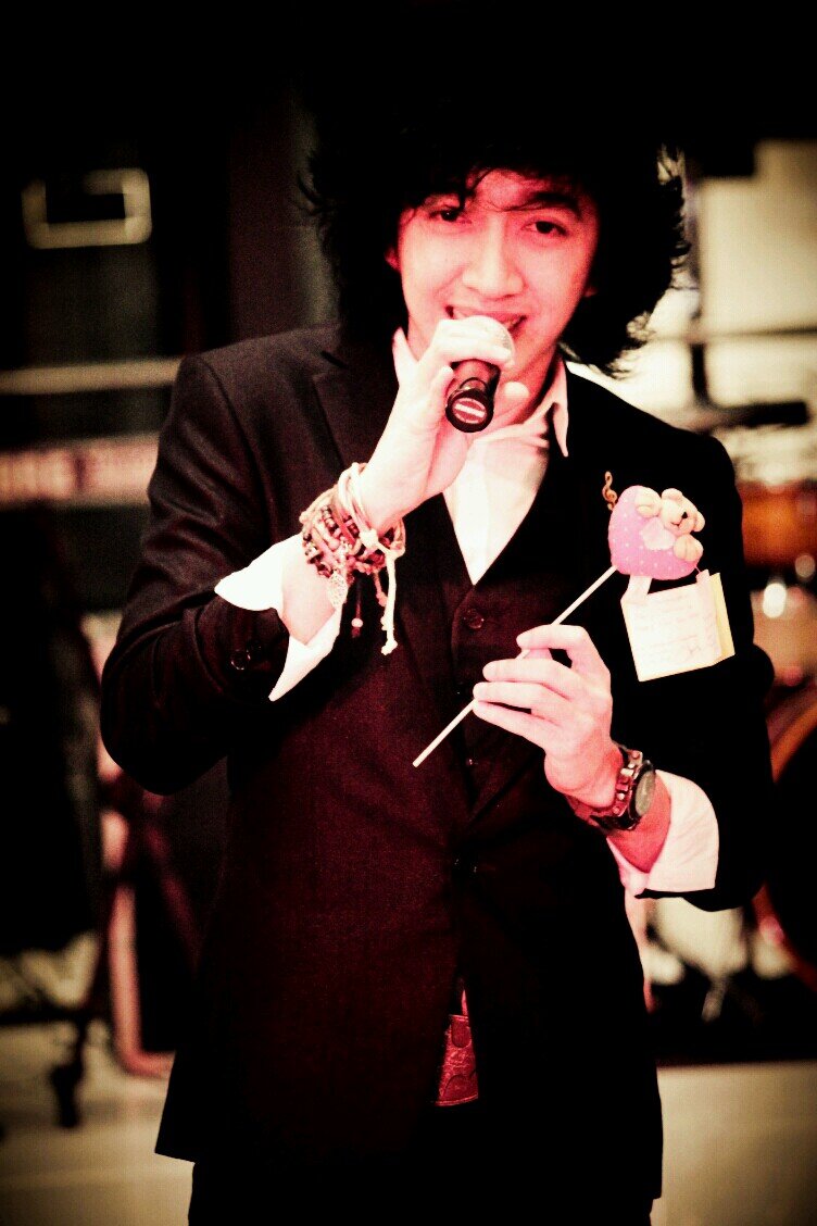 Sing with SAGA is my passion love buat ade2 SAGA lovers follow my instagram danikaramoysaga my OFC @danicted_OFC follow yoo