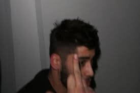 zayndoesntgive's profile picture. 