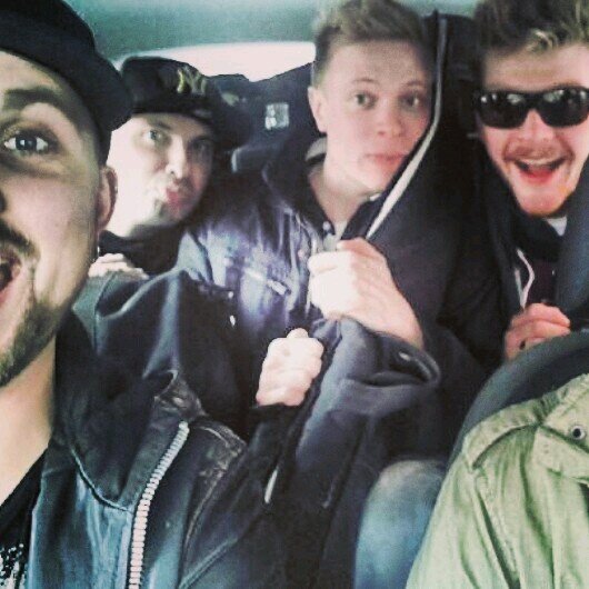 Punkrocking Since '09 - swedish poppunkrock band playing their tunes with heart and feeling. Released More is more 2011 and Little miss Sweden 2013