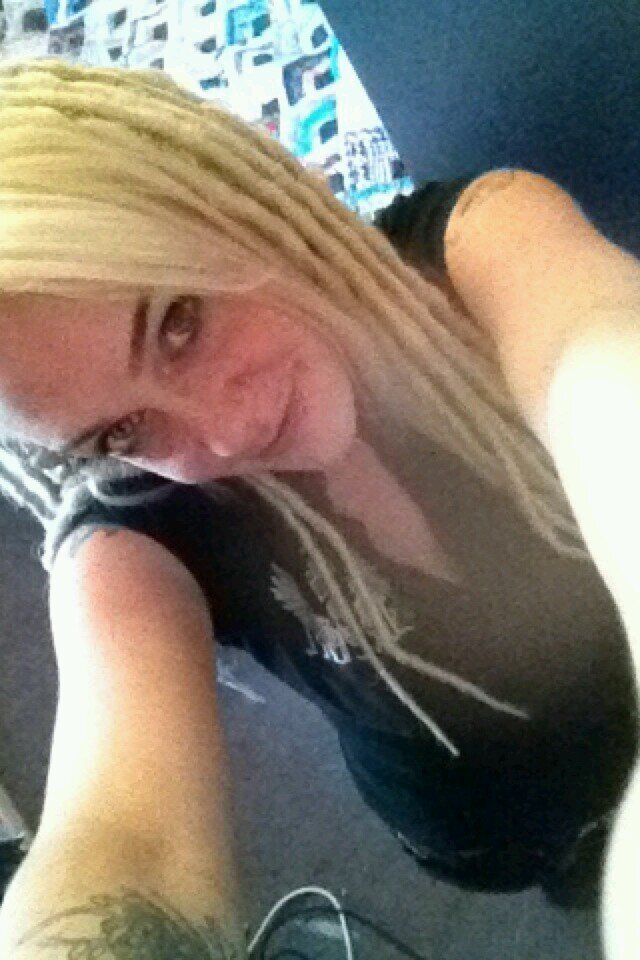 inkylady1979's profile picture. Employing all the grace of a flying brick to accentuate my awesomeness!