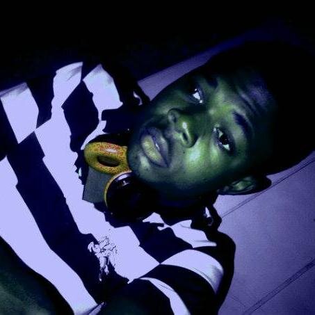 tobi_bellz's profile picture. 