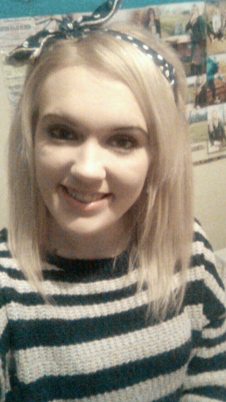 well im your normal girl.. if you want too find out more about me and my life.. follow me :-)