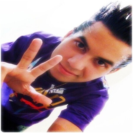 Im vry fun to hang with(: and ppl say im rll nice(: