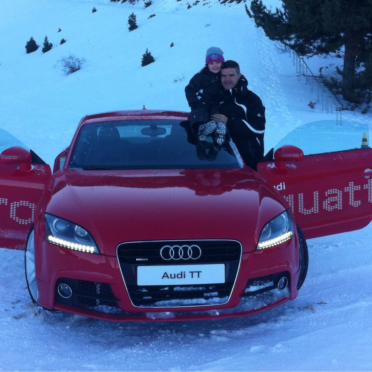 BgariV's profile picture. 