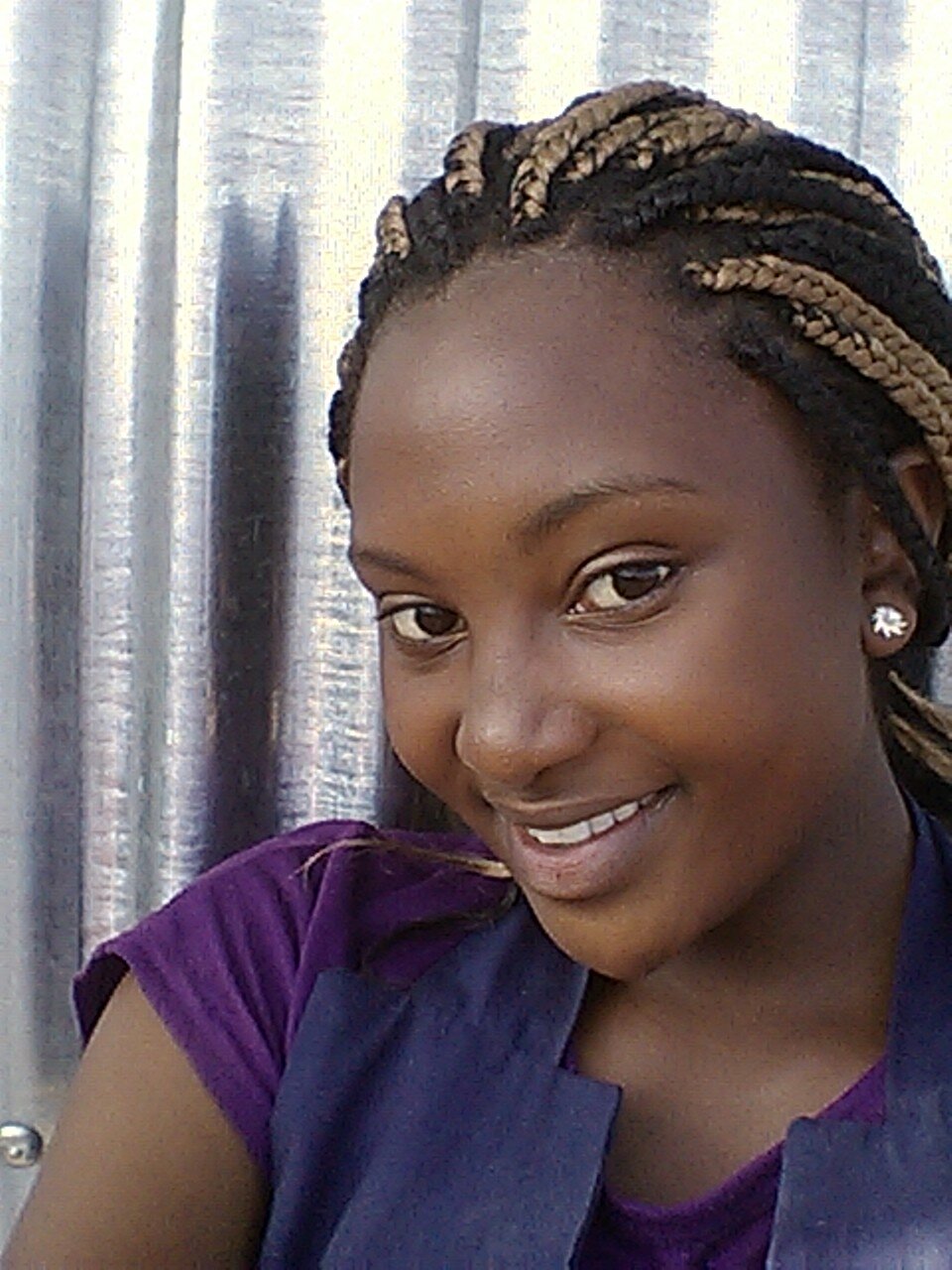 mwara_grace's profile picture. 