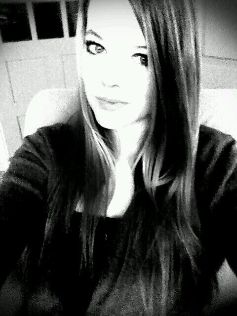 chriziiee's profile picture. #music3 #myfriendsaremyeverything  #kader4  #16years