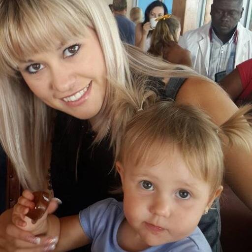Wellness Coach,Mommy of almost 2,Wife,Love HERBALIFE.need help to change your future body to gorgeous...? 0763058852