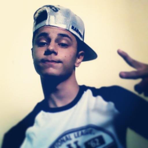 Charlie Brown Jr. lml