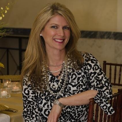 Diane is an accomplished data management and financial services executive with extensive experience in data operations, technology, and management.