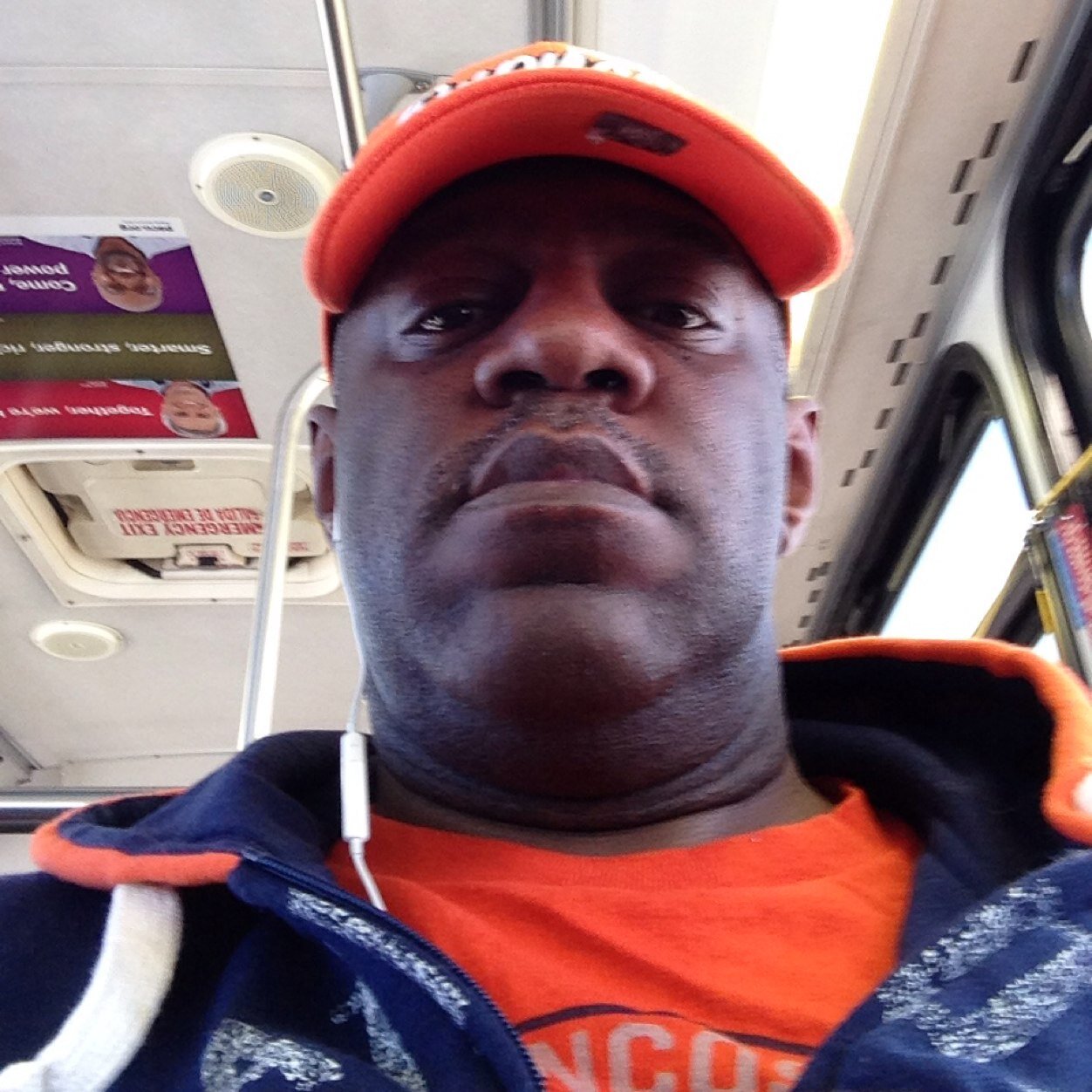 Father of 5, Online Marketer, Restaurant Manager, DJ. A Overall Good Dude