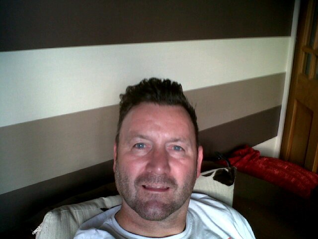 ChrisCambers's profile picture. all the money in world wont make u happy ,but itll help ,won the lottery and spent the lot and enjoyed it ha footie nut come the bhoys