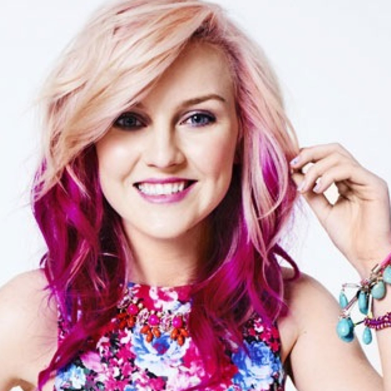 Don't get me wrong All of Little Mix are amazing, There's just something about Perrie