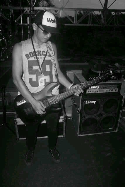 Music Is My Life - Likes To Watch -  Working in PT. Alam Bumi Jasindo (Tambang Batu Bara Site Bunyu - Kaltara) - I Laid Her Man - @yusuf_zoel
