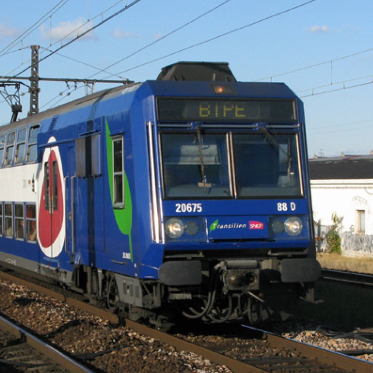 rerdtransilien's profile picture. Un jour conducteur de train sur le RER D du Transilien