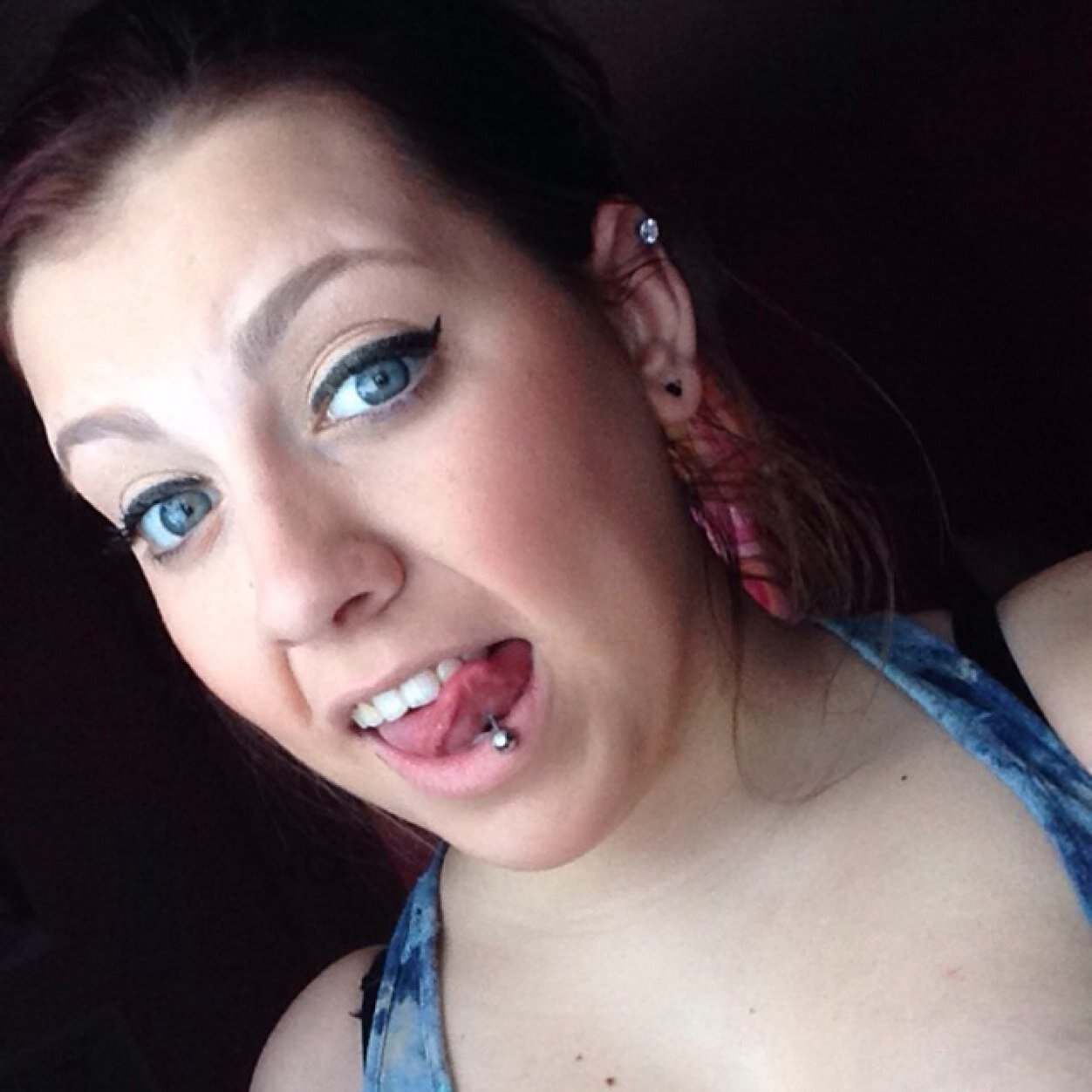 l0st_in_l0v394's profile picture. 