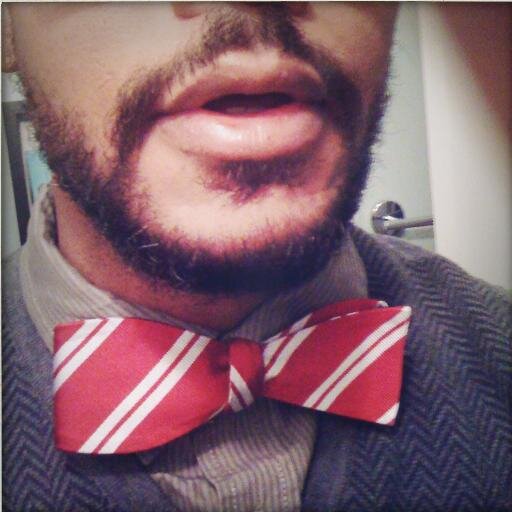 Dumbworldorder's profile picture. 4th grade bowling champ-6th grade chess champ-12th grade dishwasher. Damn good video editor. Me mum likes my tweets.