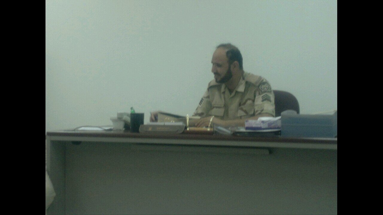 عسكري خدمت وطني بكل أخلاص لأكثر من 37سنة ولا زلت بدون هوية وطنية .امل اعادة التغريدات لكي يصل صوتي الى ولاة الأمر . للتواصل معي شخصيا جوال 0540633881