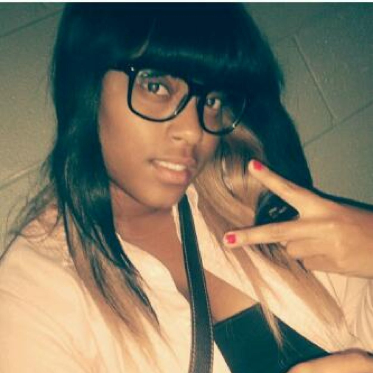 I'm A BadAzs! I Dont Have Too Explain Shit ! ✌️ Instaa..  _Badazs #FreeMyCousin #MCM Mondricks✌️