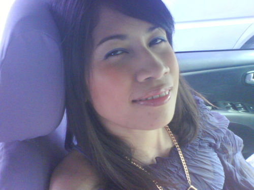 AnnieLoLester's profile picture. Beauty, body & brains... I am a babe in total control of herself - yes, I'm a self proclaimed BITCH.