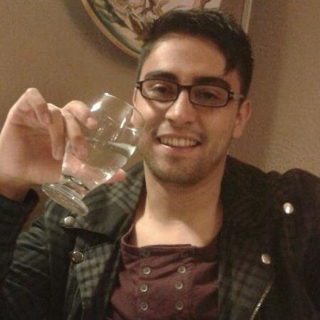 daverano's profile picture. Bajista, melómano, lector empedernido.