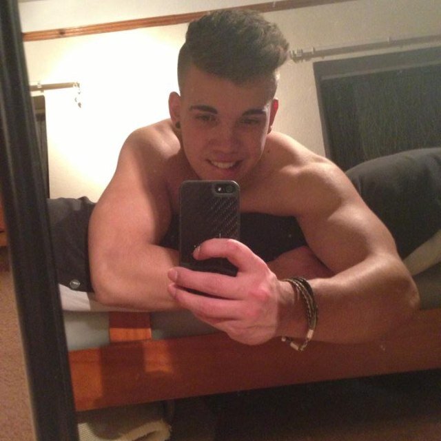 Snap chat: alexhallettt //