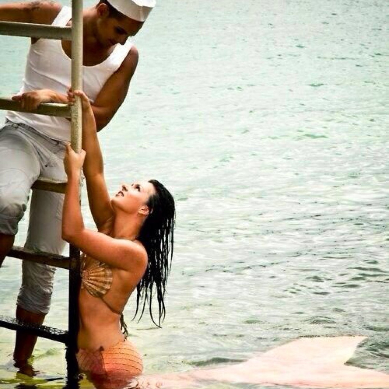 His_Mermaid13's profile picture. Navy Wife⚓️Every sailor needs a mermaid to guide him through the sea of life❤️Sloths are the titts