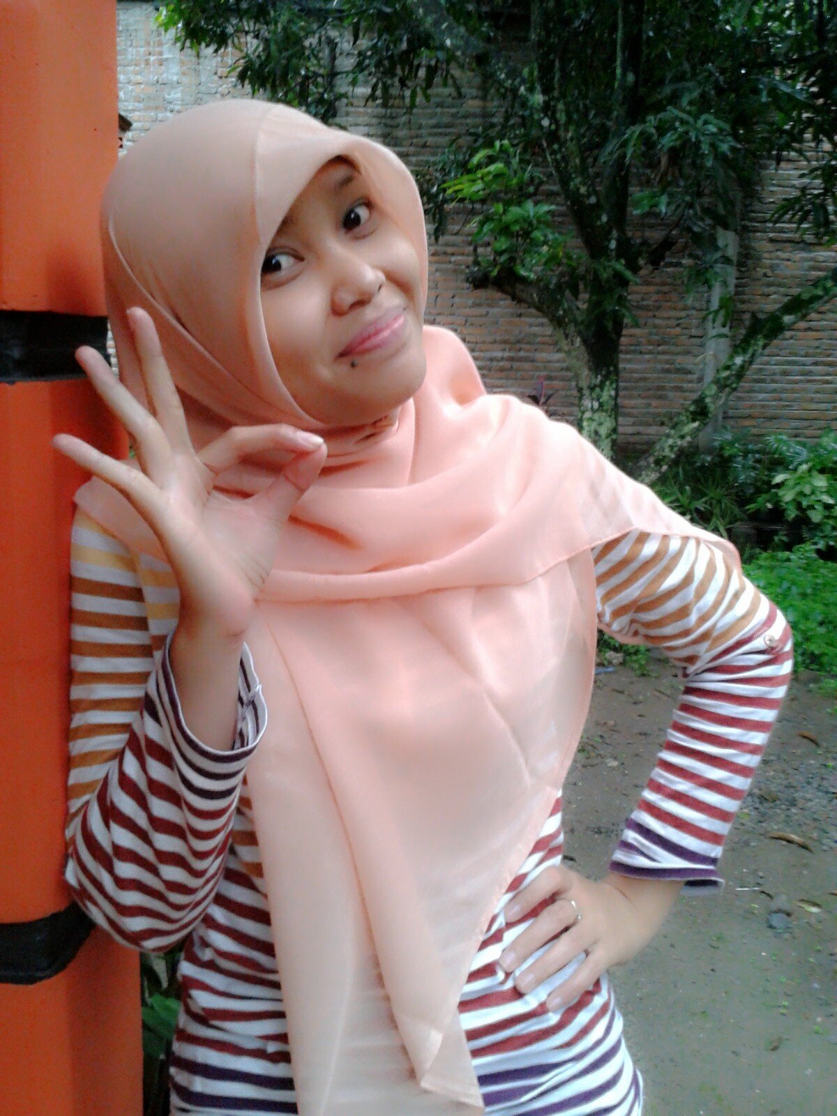 yakin untuk yang terbaik, ,,ditambah action + doa terus,,, Allah dulu, Allah lagi, Allah terusss,,,