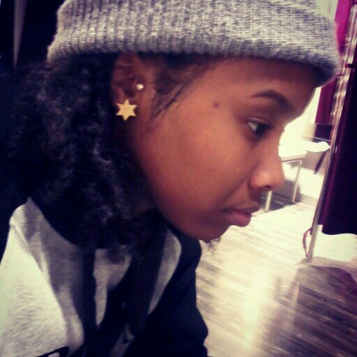 LeaPjs's profile picture. #TeamLove #Teamhand #TeamToulouse  #TeamPoleHandbaall ... En fè en chwa , suiv kow pa suiv les aut' la' Ou suiv`an.. Martinique\Guyane