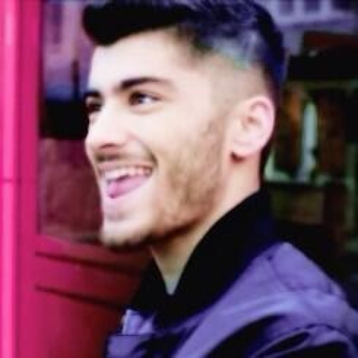 Hey! Go follow my main account @tommocappuccino and i'll follow back :)