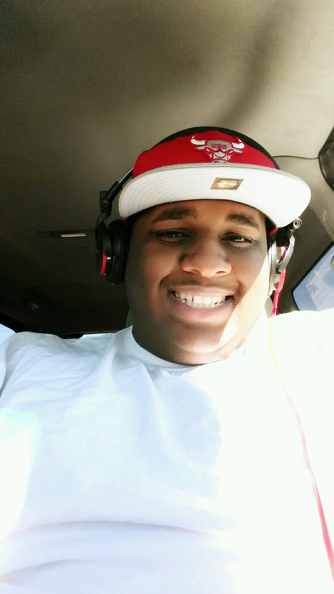 Most niggas are born to live life and experience's Me i was created to change the world #BIGBOYMODEL just beginning!