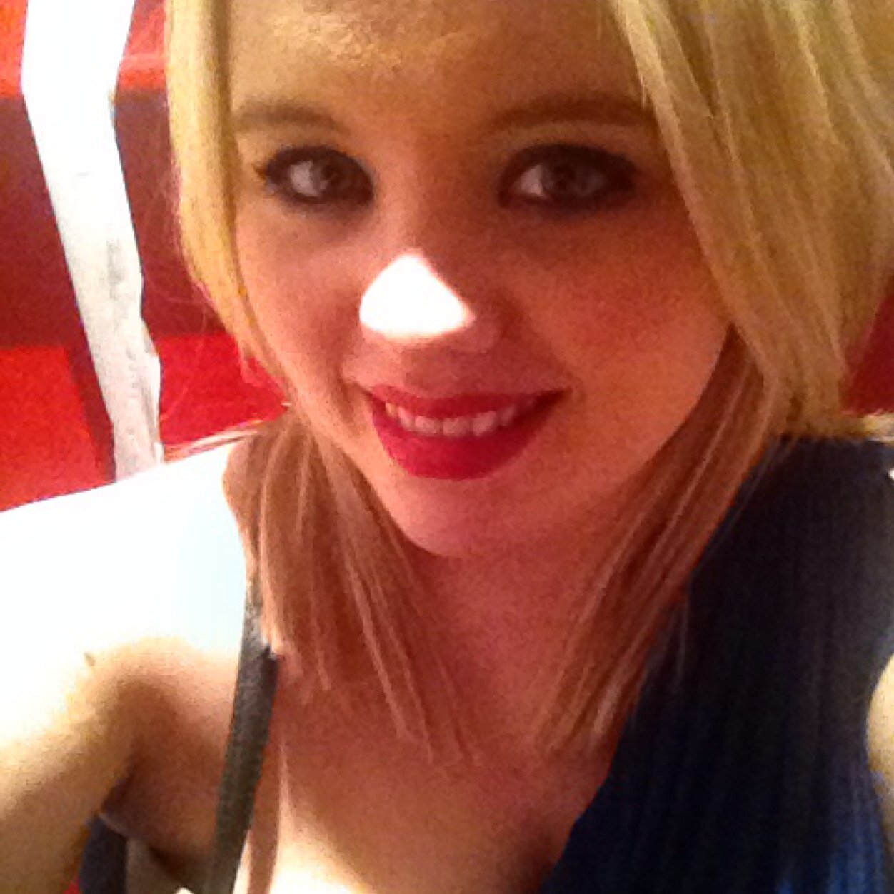 Lincoln uni final year Business student. My little girl is finally here, my world now :) going to be a busy year!